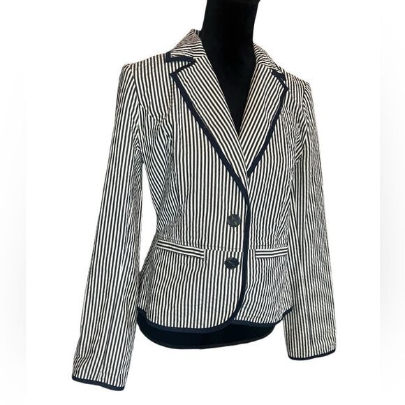 SANDRO NAUTICAL NAVY & WHITE STRIPED CLASSIC BUSINESS CASUAL WOMENS SIZE MEDIUM - Picture 8 of 12